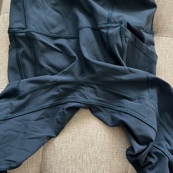 Dark Blue Lululemon Leggings Size 4 - Picture 4 of 5